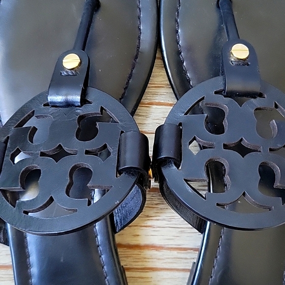 Tory Burch Matte Black Miller Sandal Sz 8 - Picture 8 of 13